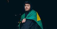 Aos 20 anos, Lucaszin está entre os melhores jogadores de COD Mobile e sonha em trazer o Mundial para o Brasil  Foto: Lucaszin / Divulgação