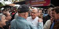 Vice-presidente Geraldo Alckmin na feira do MST  Foto: Matheus W Alves/Futura Press