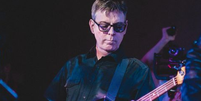 Andy Rourke, baixista do The Smiths, morre aos 59 anos  Foto: Reprodução/Instagram/@andyrourkemusic