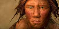 Reconstrução de uma mulher neandertal pelos artistas holandeses Andrie e Alfons Kennis  Foto: Getty Images / BBC News Brasil