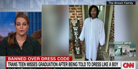 Adolescente "L.B" e sua mãe, Samantha Brown, foram entrevistadas pela CNN. A adolescente foi proibida de utilizar suas vestimentas.  Foto: Reprodução: CNN