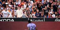 Vini Jr. foi alvo de ataques racistas em jogo contra o Valencia  Foto: Getty Images / BBC News Brasil