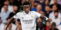 O atacante Vini Jr foi expulso em um jogo marcado pelas ofensas racistas que sofreu  Foto: Divulgação/Real Madrid