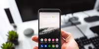 Veja passo-a-passo para configurar seu smartphone  Foto: Sebastian Bednarek/Unsplash