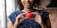 Sinais diferentes: veja como a cardiopatia isquêmica se manifesta na mulher -  Foto: Shutterstock / Saúde em Dia