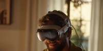 Apple Vision Pro  Foto: &oacute;culos de realidade aumentada ( divulga&ccedil;&atilde;o/Apple) / Perfil Brasil