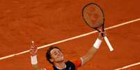 O norueguês Casper Ruud celebra a vitória na semifinal de Roland Garros contra o alemão Alexander Zverev  Foto: Kai Pfaffenbach / REUTERS/Kai Pfaffenbach