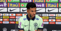 Rodrygo durante a coletiva de imprensa &ndash;  Foto: Reprodu&ccedil;&atilde;o / Jogada10