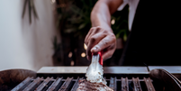 Bife angus  Foto: Get&uacute;lio Moraes/Unsplash