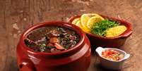 Feijoada com linguiça vegetal  Foto: Igor Vilela Rotundo | Shutterstock / Portal EdiCase