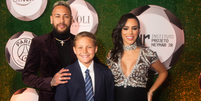 Neymar e família   Foto: Brazil News / Elas no Tapete Vermelho