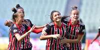 S&atilde;o Paulo vira sobre o Palmeiras e se classifica para a semifinal do Brasileir&atilde;o feminino  Foto: duardo Carmim/Photo Premium/Gazeta Press