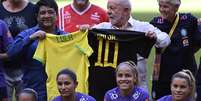 Lula encontra atletas da Seleção Brasileira feminina de futebol (01/07/23)  Foto: MATEUS BONOMI/Estadão Conteúdo