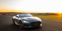 Jaguar F-Type 75: o &uacute;ltimo com motor a combust&atilde;o chega ao Brasil.  Foto: JLR / Guia do Carro