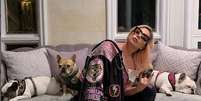 Lady Gaga ganha processo movido por mulher que pedia recompensa mas estava envolvida no roubo de seus cães  Foto: Instagram/@ladygaga / Estadão