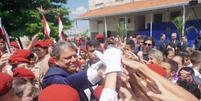 O governador Tarcísio de Freitas em visita a uma escola militar  Foto: Divulgação/Governo do Estado de São Paulo