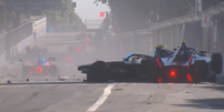 Grave acidente na Formula E paralisa etapa de Roma  Foto: Reprodução/FIA