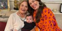 A atriz Glória Menezes em encontro com Luca, filho de Claudia Raia.  Foto: Instagram/@claudiaraia/Reprodução / Estadão