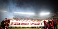 Jogadores e comissão técnica do Universitario enviam mensagem de apoio a Sebastián Avellino  Foto: Divulgação/Universitario