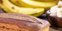 Saiba como fazer um pão de banana sem glúten  Foto: Guia da Cozinha