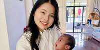 Zhang Meili planeja criar seu filho Heng Heng com a ajuda de sua mãe  Foto: BBC News Brasil