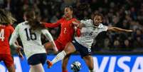 Estados Unidos e Portugal protagonizaram um jogo bem disputado na Copa do Mundo Feminina –  Foto: Jogada10