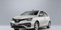 Toyota encerra produ&ccedil;&atilde;o do Etios no Brasil; novo SUV compacto h&iacute;brido flex vem a&iacute;.  Foto: Toyota / Guia do Carro