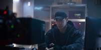 Disfarçado como "O Enigma", John Cena invadiu lives de streamers de Overwatch 2  Foto: Blizzard / Divulgação