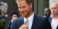 Crise no casamento? Foto de Príncipe Harry em viagem sem Meghan Markle dá resposta aos rumores de divórcio.  Foto: Getty Images / Purepeople