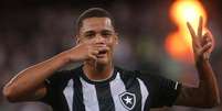 Janderson é o substituto ideal para Tiquinho Soares  Foto: Vitor Silva/Botafogo / Jogada10
