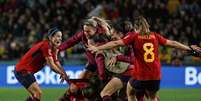 Espanha comemora a classificação inédita à final (Photo by MARTY MELVILLE/AFP via Getty Images)  Foto: Esporte News Mundo