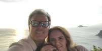 Larissa Manoela e seus pais, Silvana e Gilberto  Foto: Reprodução/Instagram/@gilberto / Estadão