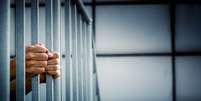 Prisioneiro  em penitenciária   Foto: Fot:Istock