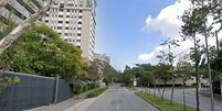 A mulher foi encontrada em uma residência na Rua Pedro Avancine, no Morumbi  Foto: Reprodução/Google Street View