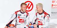 Magnussen e Hulkemberg: a experiente dupla da Haas fica por mais um ano  Foto: Haas / Divulgação