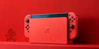 Nintendo Switch OLED 'Mario Red Edition' chega em outubro; ainda não há informações sobre preço e disponibilidade no Brasil  Foto: Reprodução / Nintendo