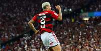 Pedro comemorando gol pelo Flamengo –  Foto: Rafael Arantes/Maracanã / Jogada10