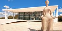 Estátua da Justiça no Supremo Tribunal Federal, em Brasília  Foto: DW / Deutsche Welle