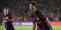 João Felix comemorando seu primeiro gol pelo Barcelona   Foto: JOSEP LAGO/AFP via Getty Images / Esporte News Mundo