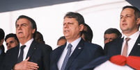 Governador de São Paulo, Tarcísio de Freitas (Republicanos), ao lado do ex-presidente Jair Bolsonaro. Foto: Reprodução/Redes Sociais
