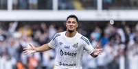 Marcos Leonardo marca dois para o Santos sobre o Vasco  Foto: Abner Dourado/ Agif/Gazeta Press