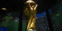 Ta&ccedil;a da Copa do Mundo na sede da CBF &ndash;  Foto: Rener Pinheiro/CBF / Jogada10