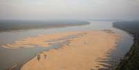  Rio Amazonas é afetado por uma severa seca  Foto: Reuters