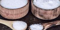 Consumo excessivo de sal e açúcar pode causar danos à saúde  Foto: Kasabutskaya Nataliya | Shutterstock / Portal EdiCase