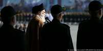 Líder supremo do Irã, Ali Khamenei, nega envolvomento de seu país nos ataques em Israel  Foto: DW / Deutsche Welle