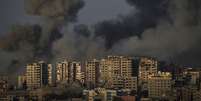 Durante a semana, Israel promoveu intensos bombardeios em Gaza  Foto: EPA / BBC News Brasil