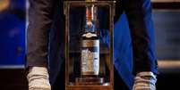Garrafa de Macallan vai a leil&atilde;o com pre&ccedil;o estimado pre&ccedil;o estimado de R$ 4,6 milh&otilde;es a R$ 7,3 milh&otilde;es  Foto: Reprodu&ccedil;&atilde;o