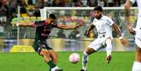 Corinthians precisa vencer em casa para tentar se aproximar da parte de cima da tabela do Campeonato Brasileiro –  Foto: Marcelo Gonçalves/Fluminense / Jogada10