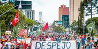 Movimentos de moradia têm realizado mobilizações contra despejos em Curitiba. Capital paranaense tem 453 ocupações  Foto: Leonardo Costa