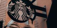 No Brasil, a rede Starbucks é operada pela SouthRock Capital  Foto: Imagem ilustrativa/Unsplash